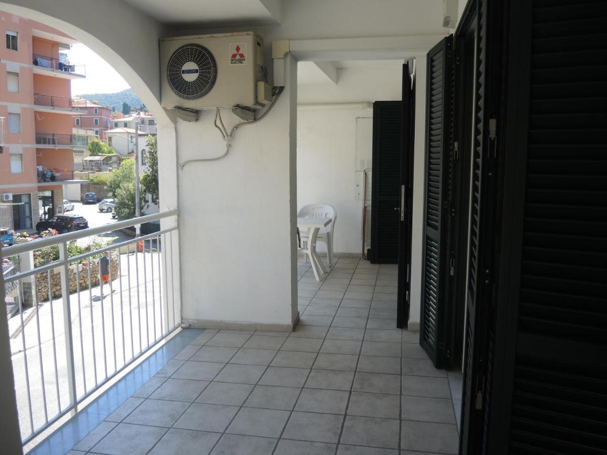 Appartement Gli Archi Nel Golfo à San Terenzo Extérieur photo